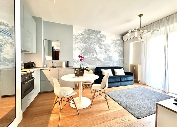 Casa Angelo Design Flat - Central Milan, Porta Venezia, 3 Metro Stops Duomo